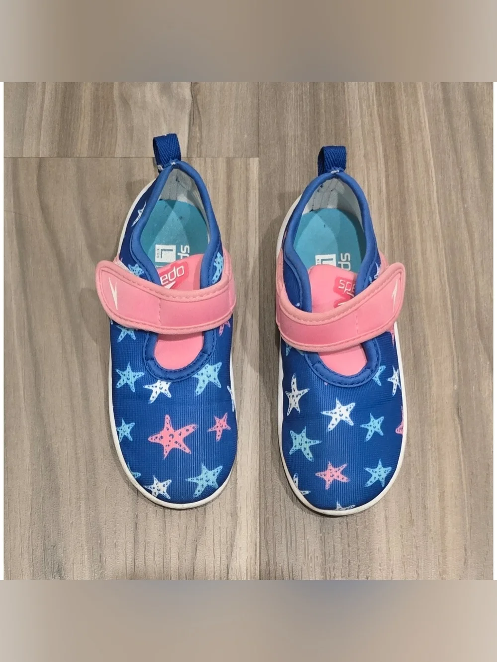 Speedo Kids Water Shoes Navy Star Print Velcro Beach Pool Shoes Size Large